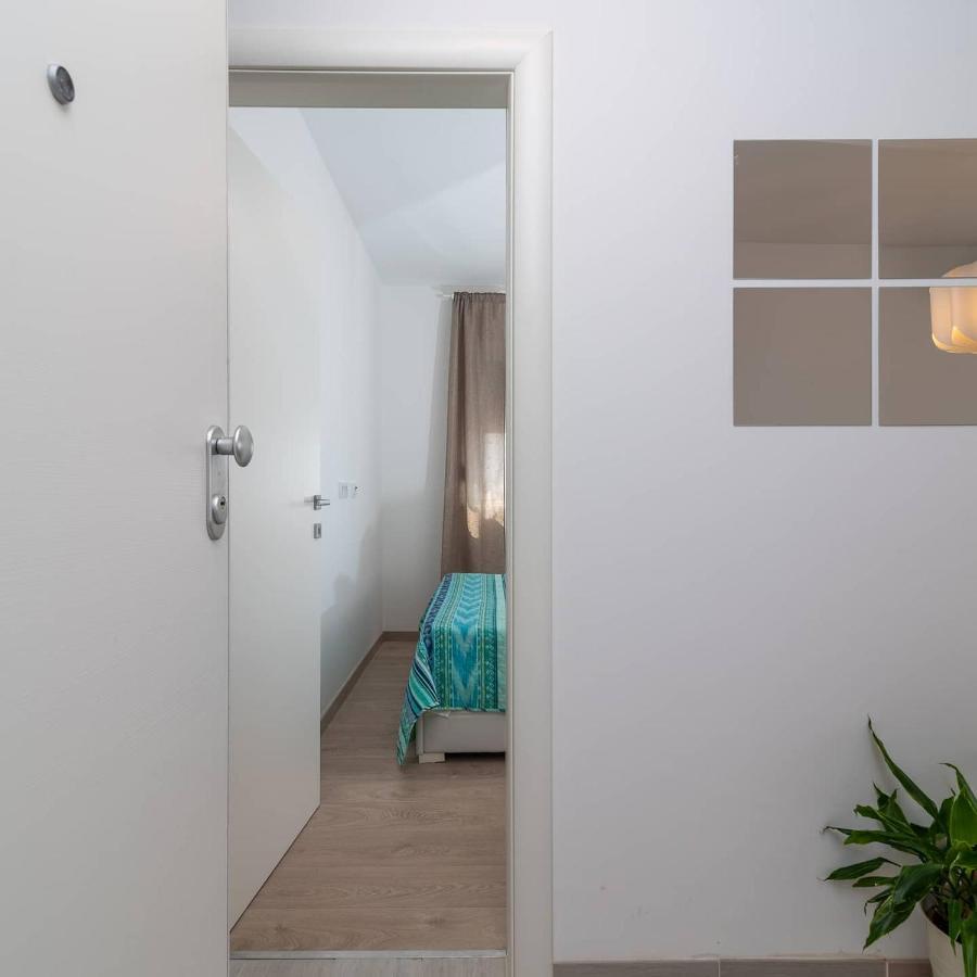 Apartman Lotos Apartman Trogir Kültér fotó