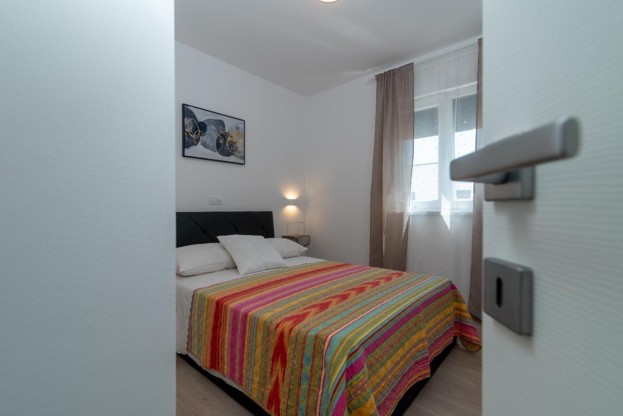 Apartman Lotos Apartman Trogir Kültér fotó